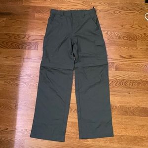 Boys Columbia Omni Shade Gray Pants.
